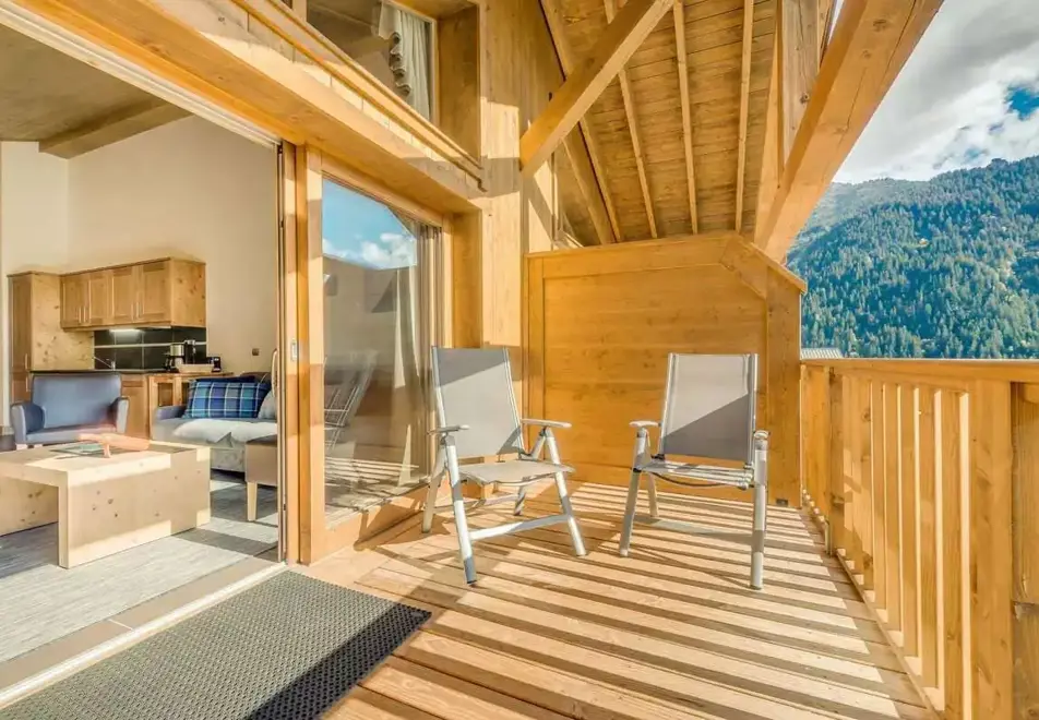 Les Balcons Etoiles, Champagny (self catered apartments) (©andyparant) - Apartments for 8