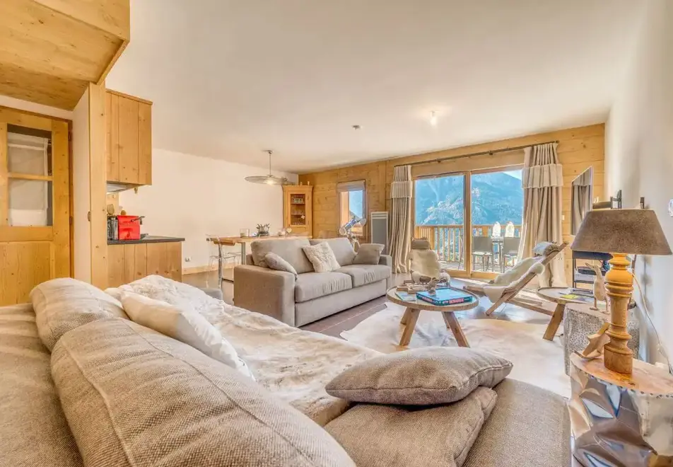 Les Balcons Etoiles, Champagny (self catered apartments) (©andyparant) - Apartments for 10