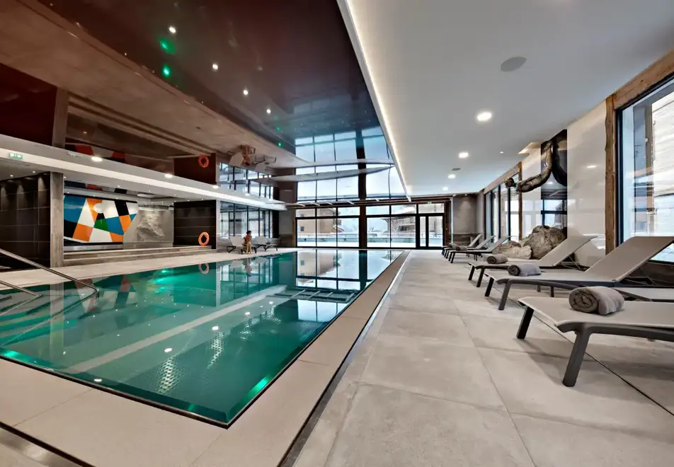 Alexane, Samoens (self catered apartments & hotel) - Indoor pool
