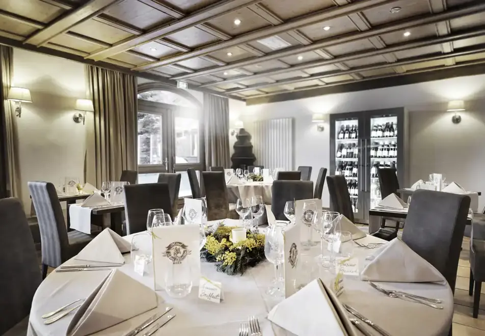 Hotel St Martin & Apartments, St Martin de Belleville - Dining room