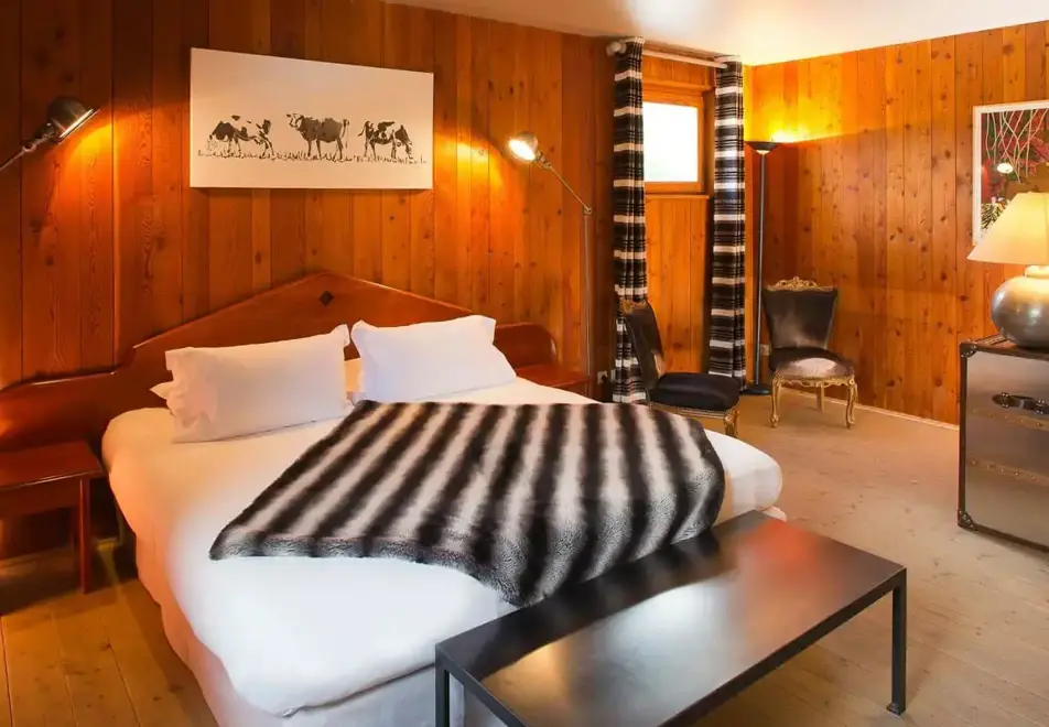 Hotel du Golf, Correncon (hotel) - Large cosy room