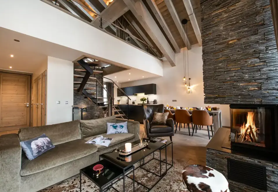 Yellowstone Lodge, La Tania (self catered chalet) - Chalet 2