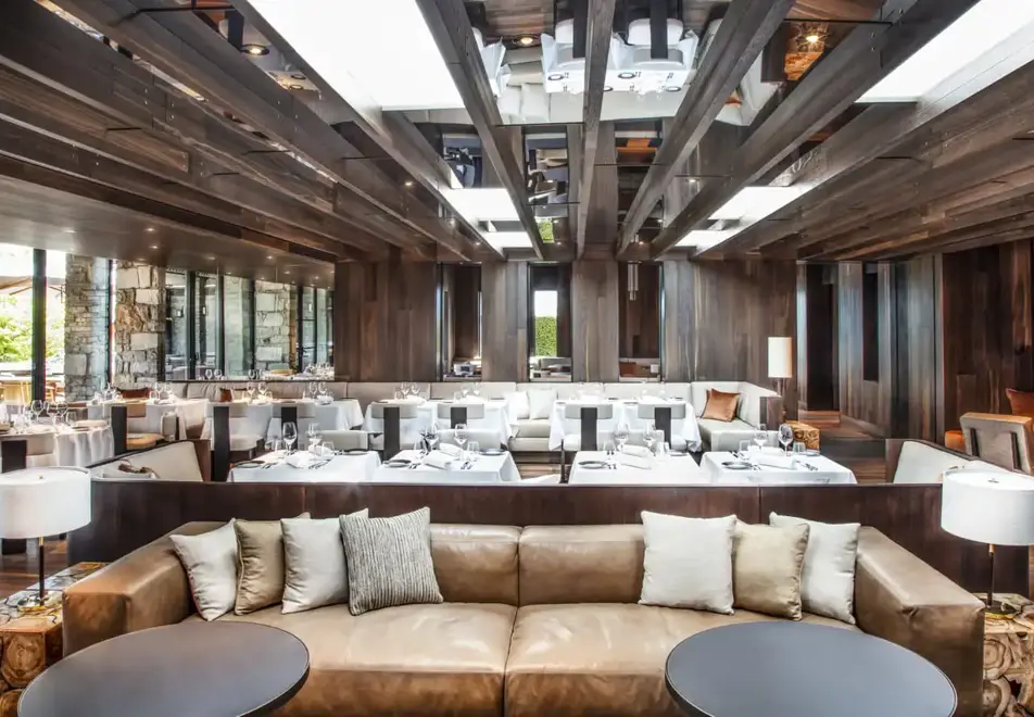 Jiva Hill Resort, Jura (hotel) - Restaurant