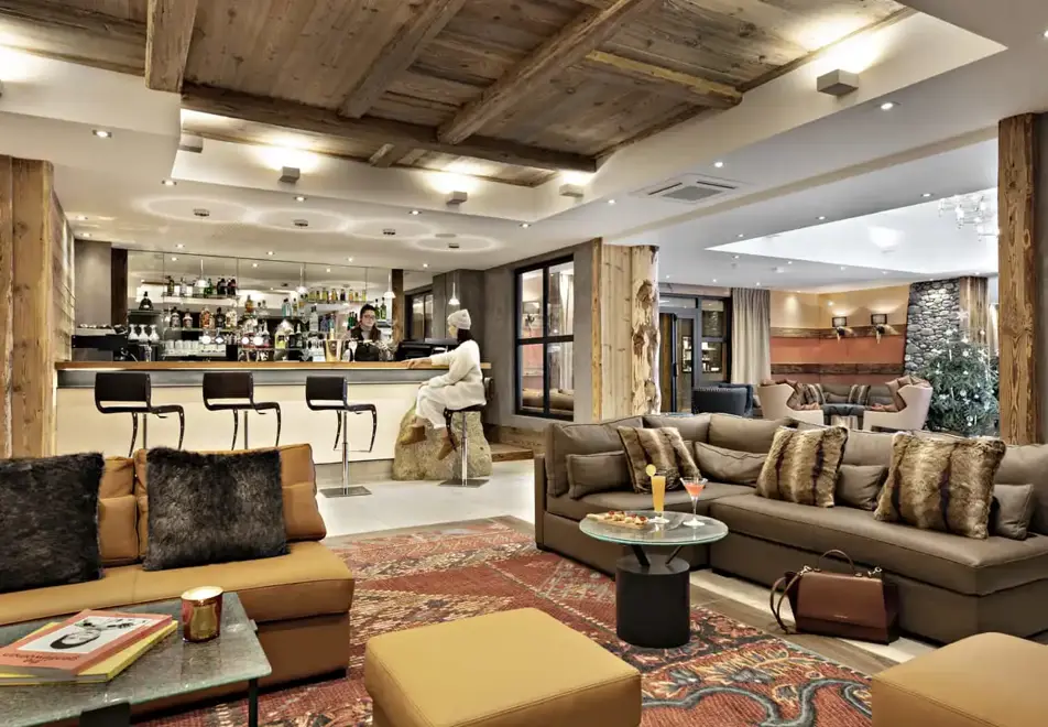 Alexane, Samoens (self catered apartments & hotel) - Reception