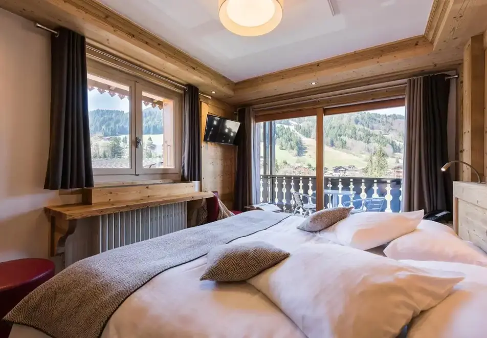 Le Petit Dru, Morzine (Hotel) - Twin/double room