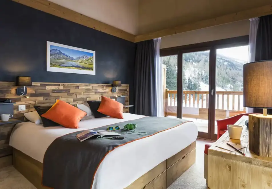 St Charles, Val Cenis (Hotel) - Deluxe superior room