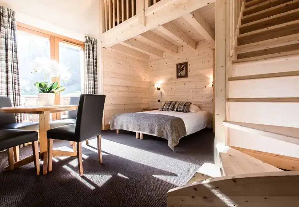 Le Cret, Morzine (hotel) - Family room