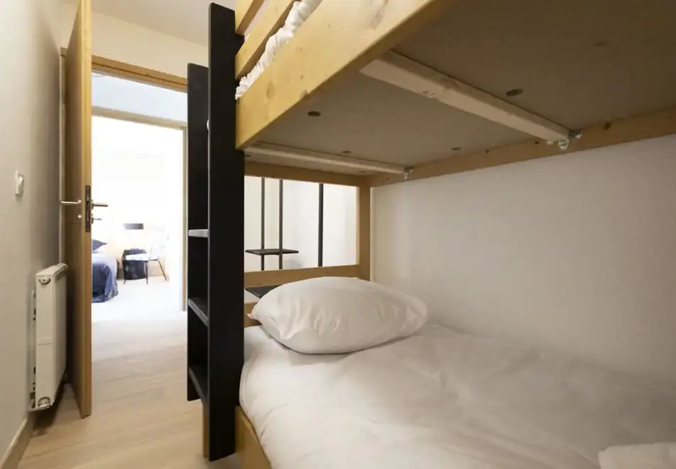 Neige et Soleil, Les Deux Alpes (self catered apartments) ©MReyboz - 2 Bedroom Alcove 8