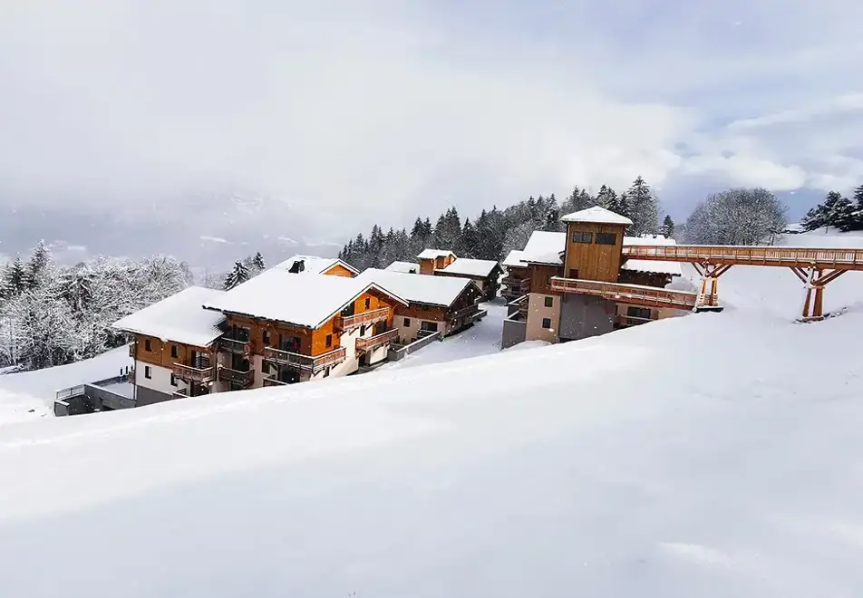 Chalet des Pistes, Combloux (self catered apartments) - Stunning views