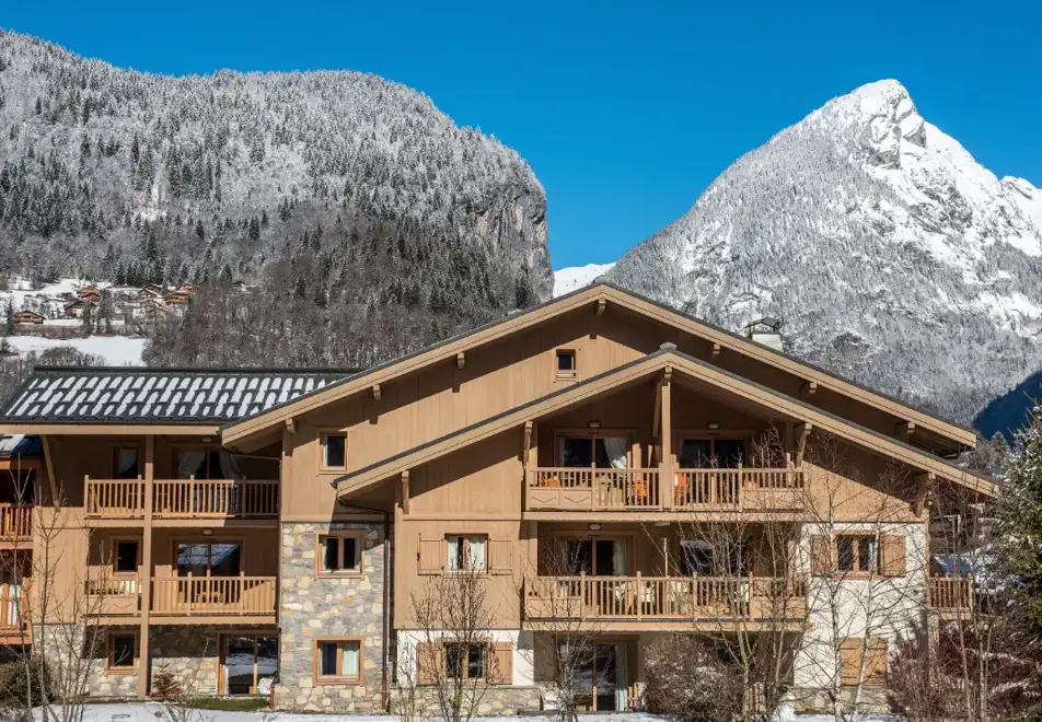 La Reine des Pres, Samoens (self catered apartments)