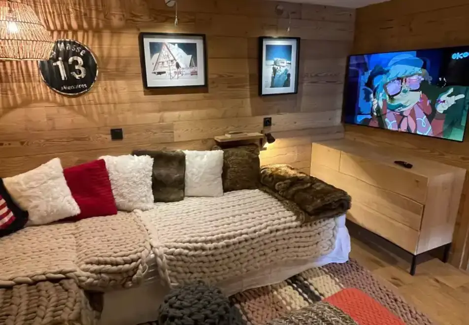 Chalet Felicita, St Martin de Belleville (self catered chalet) - TV area