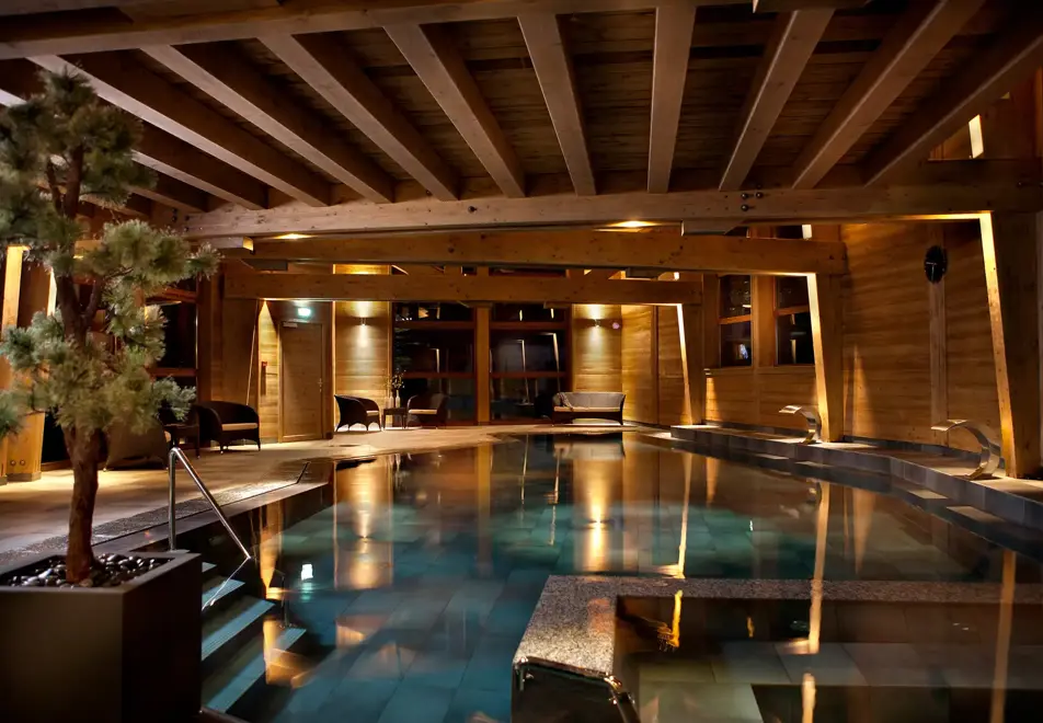 Au Coeur du Village, La Clusaz (hotel) - Indoor pool