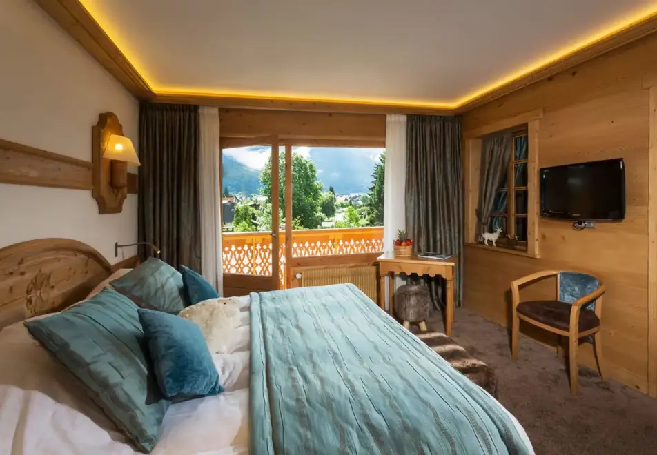 Neige et Roc, Samoens (hotel & apartments) - Suite
