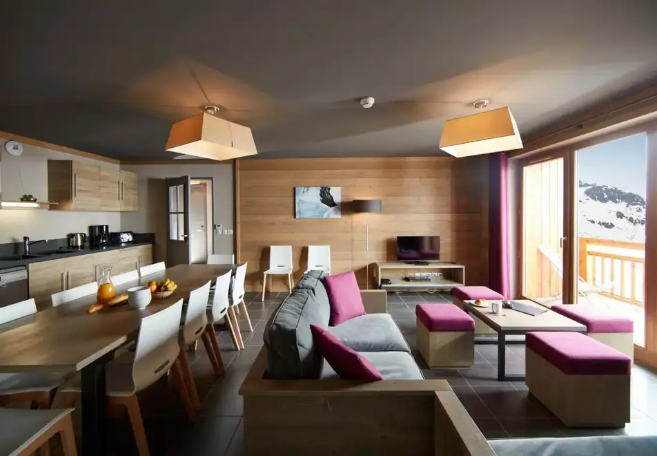 Les Chalets du Soleil, Les Menuires (self catered apartments) - Contemporary apartments