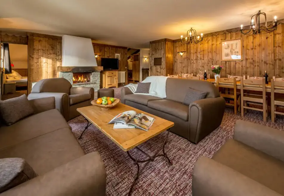 Chalet Altitude, Arc 2000 (Self catering apartment) - Typical apartment style