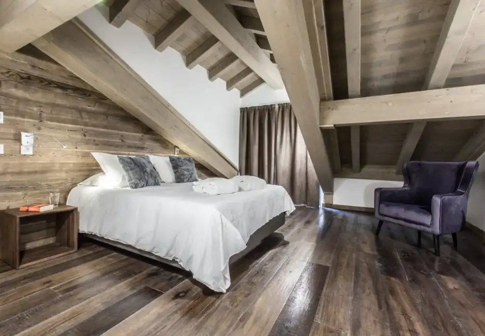 Keystone Lodge, Courchevel Moriond (self catered apartments) - 4 bed penthouse 8