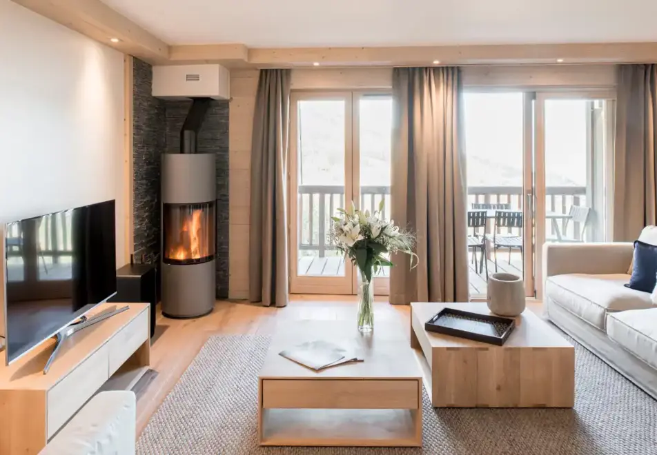 Mammoth Lodge, Courchevel Moriond (self catered apartments) - 3 bed 6