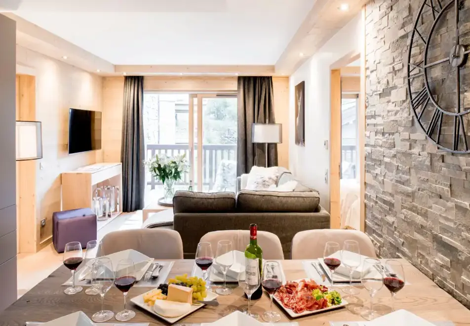 Mammoth Lodge, Courchevel Moriond (self catered apartments) - 2 bed alc 6 standard