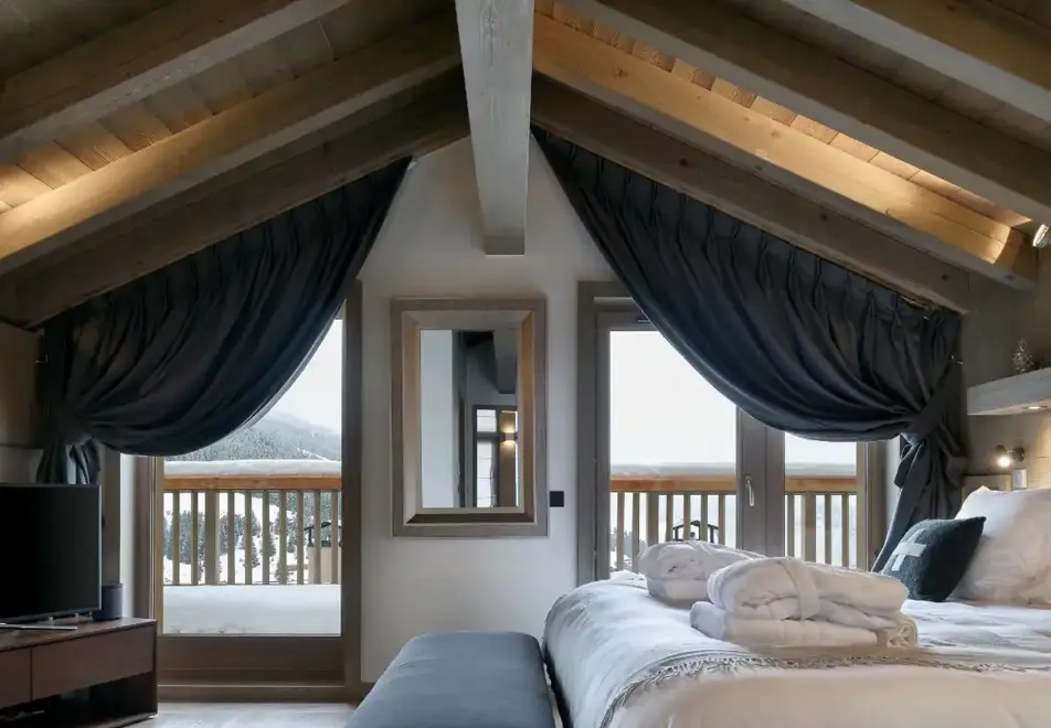 Le C, Courchevel Moriond (self catered apartments) - 5 bed penthouse 10