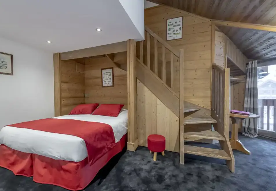 Eterlou, Meribel (hotel) - Typical Family 4 room style