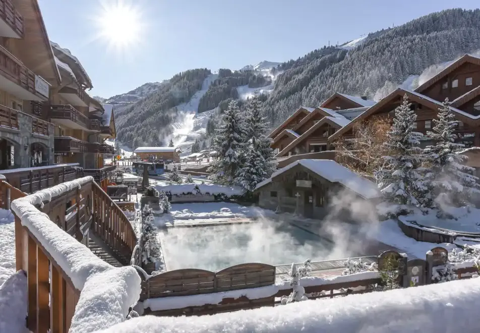 Eterlou, Meribel (hotel) - Outdoor heated pool