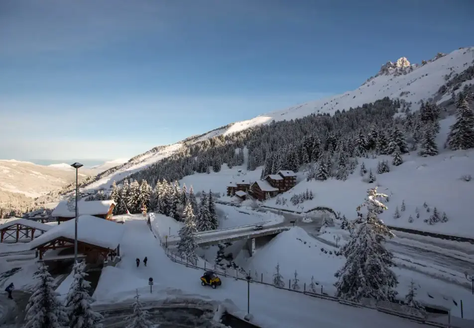 AlpenRuitor, Meribel Mottaret (Hotel) - Valley view classic room