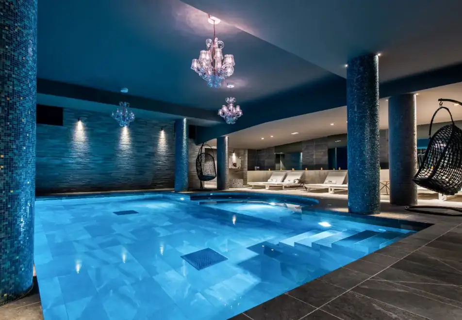 Chalet Skadi, Val d'Isere (self catered apartments) - Indoor pool