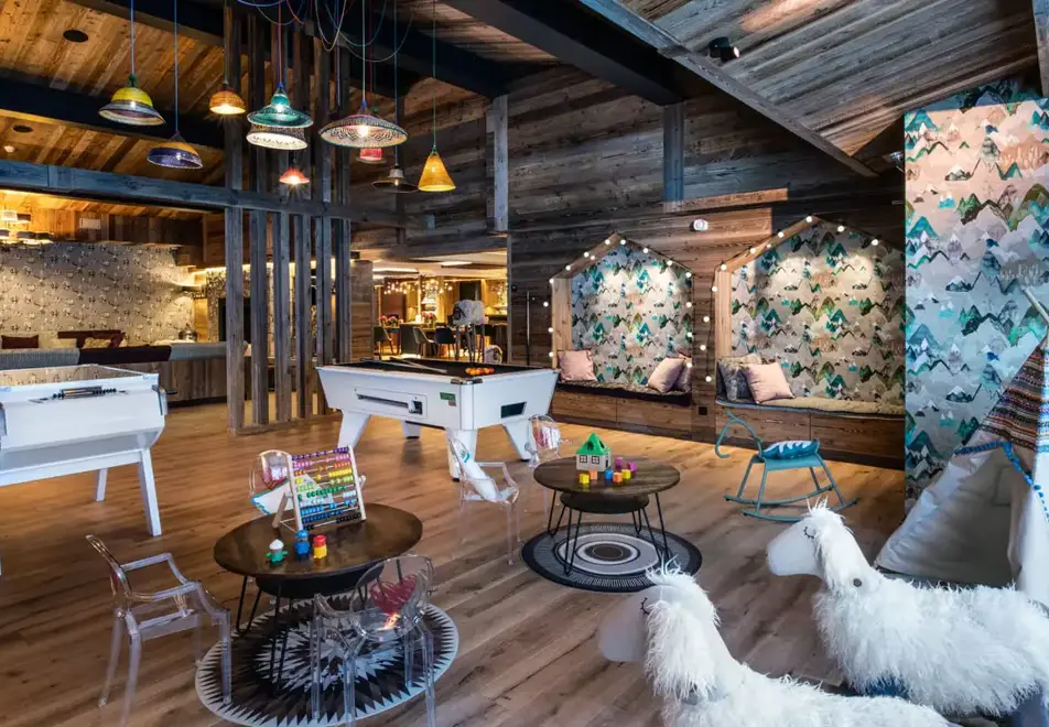 Izia, Val d'Isere (self catered apartments) - Games area