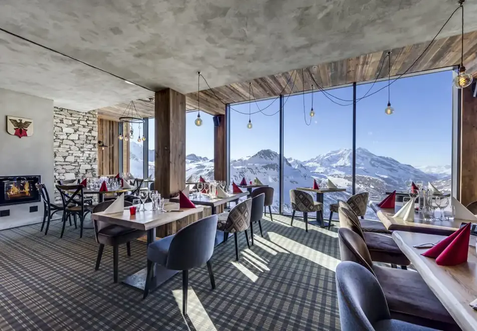 Le Refuge de Solaise, Val d'Isere (hotel) - On-site restaurant