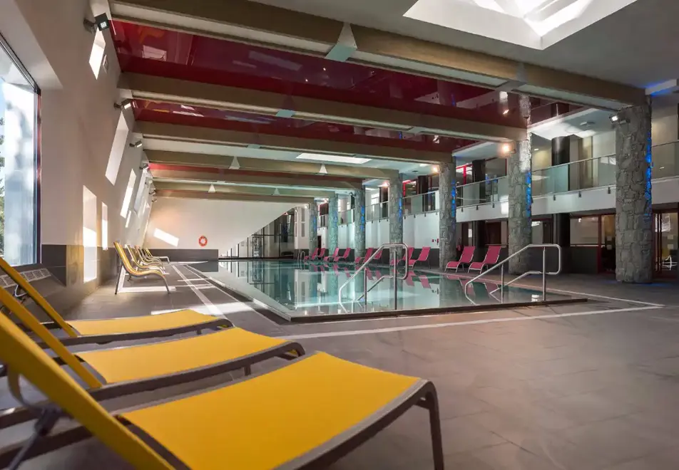 Le Centaure, Flaine (self catered apartments) - Indoor Pool