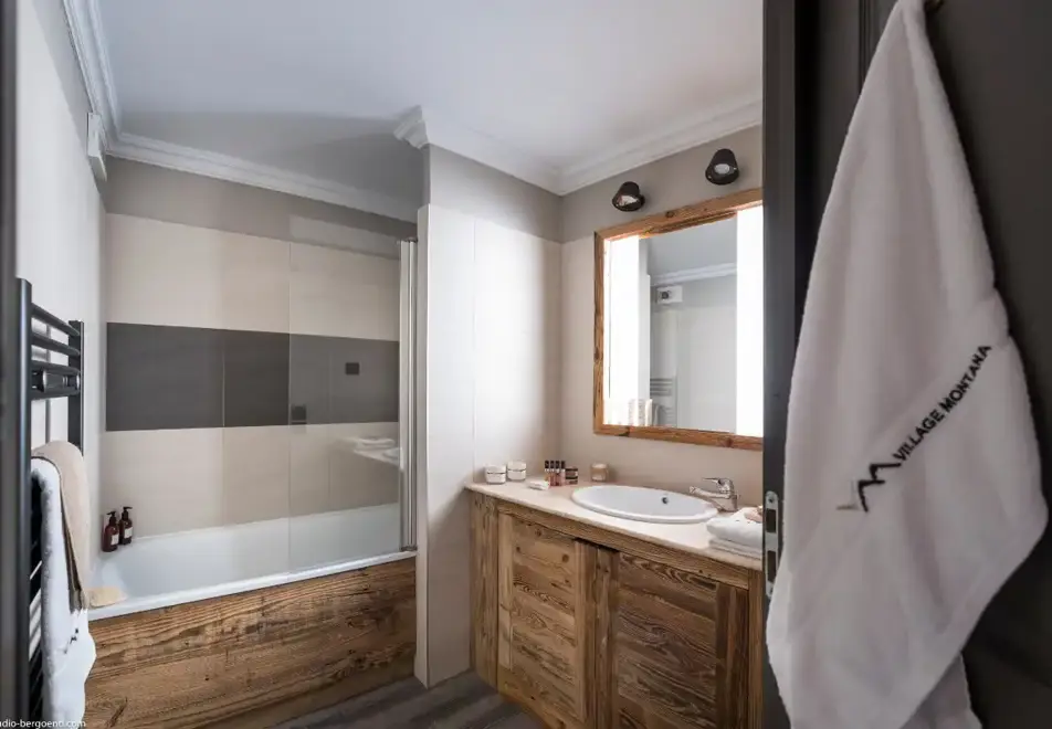 Hotel Village Montana, Tignes le Lac OPT (hotel) - Family room 2-4