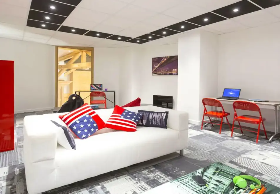 Les Arolles, Val Thorens (hotel) - Le Squat