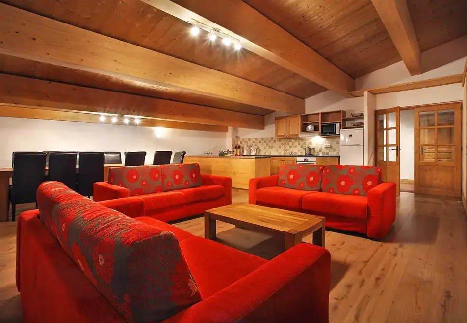 Cime des Arcs, Arcs 2000 (self catered apartments) - Typical apartment style