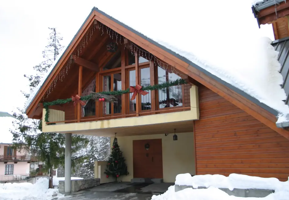 Les Fermes du Planet 1, Valloire (self catered apartment)