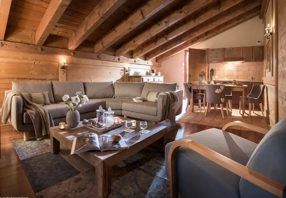 Le Hameau de Sapiniere, Les Menuires (self catered apartments) - Typical apartment style 4 persons