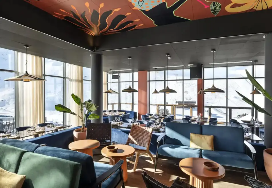 Ynycio, Tignes Val Claret (self catered apartments) - Restaurant/bar (©Studio Bergeond)