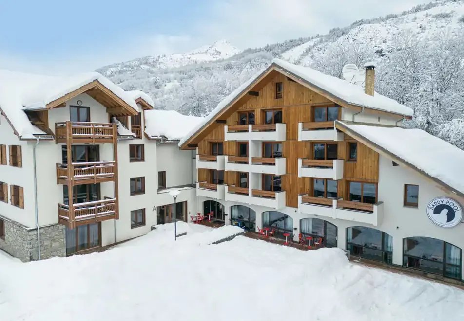 Cristal Lodge, Serre Chevalier (self catered apartments)