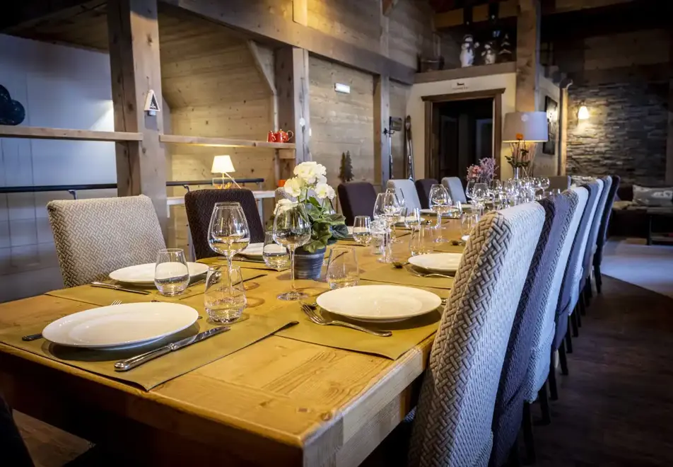 Chalet Cocoon, Plagne 1800 (self catered chalets) - Dining area