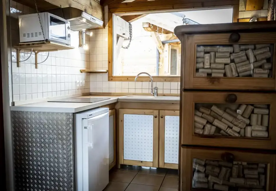 Chalet Mont Blanc, Plagne 1800 (self catered chalets) - Kitchen
