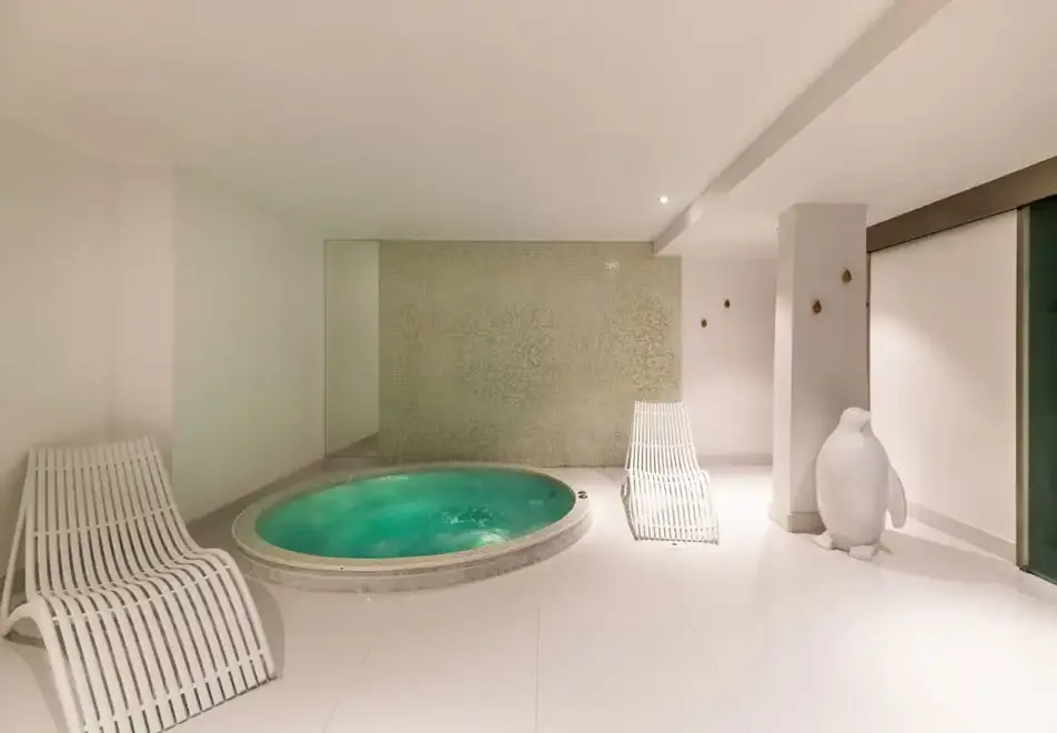 Chalet Blanc, Montgenevre (hotel) - Hot tub