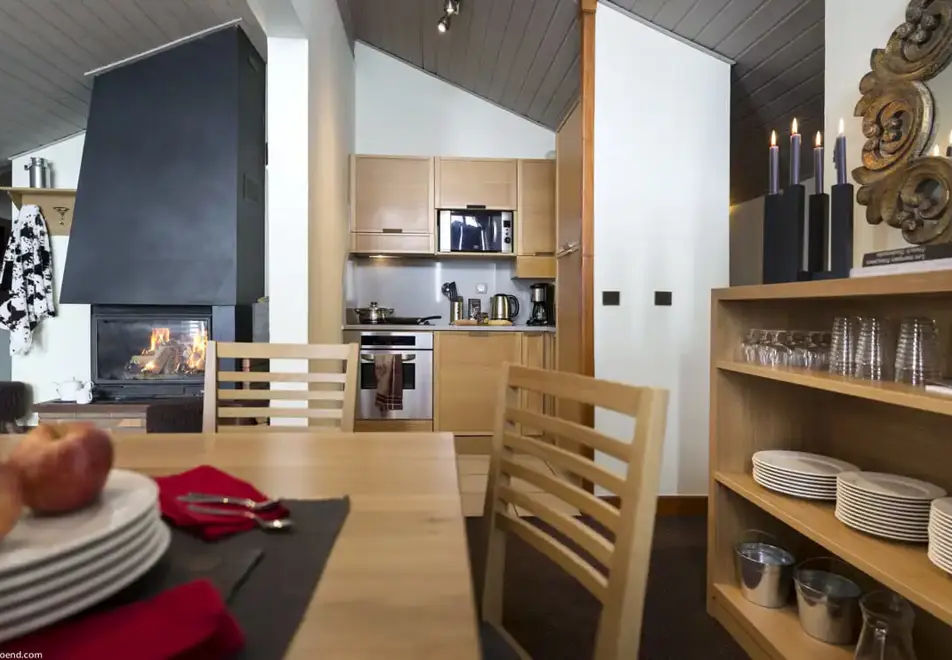 Village Montana, Val Thorens (self catered apartments) - Typical 3 bed Premier apartment style