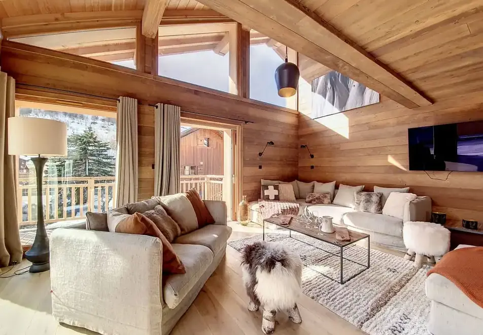 Chalet Edelweiss, Le Bettex (self catered chalet) - Open plan living and dining area