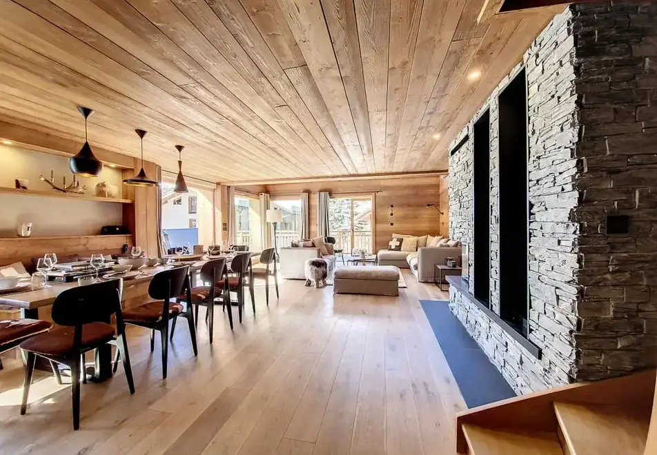 Chalet Edelweiss, Le Bettex (self catered chalet) - Open plan living and dining area