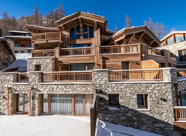 Alaska Lodge, Val d'Isere (self catered apartments)