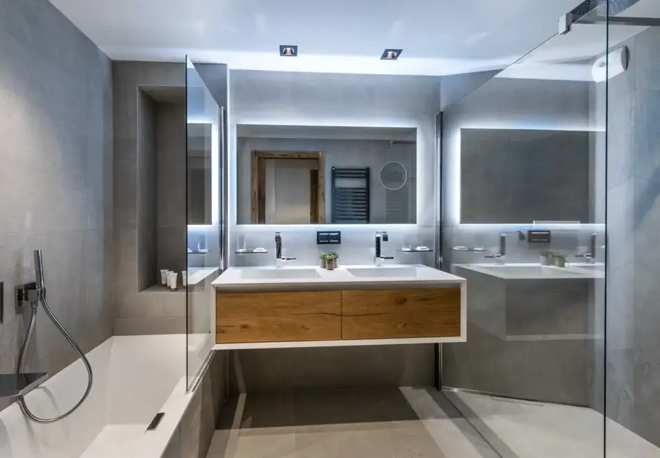 Alaska Lodge, Val d'Isere (self catered apartments) - Apartment 4