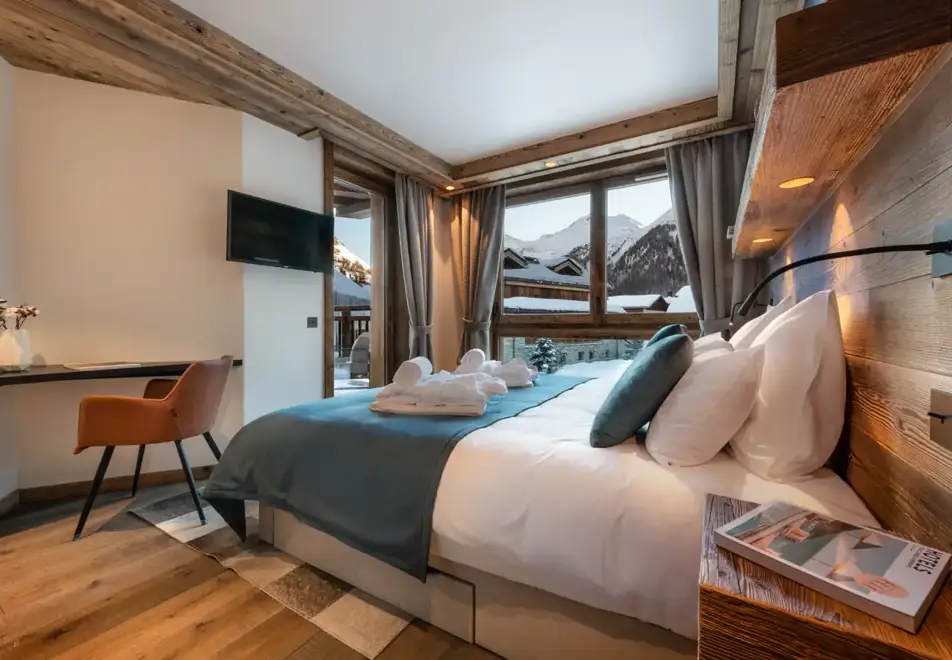 Alaska Lodge, Val d'Isere (self catered apartments) - Apartment 6