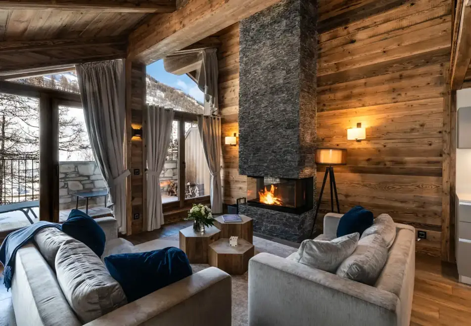 Vail Lodge, Val d'Isere (self catered apartments) - Apartment A32