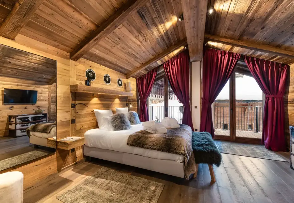 Vail Lodge, Val d'Isere (self catered apartments) - Apartment B41