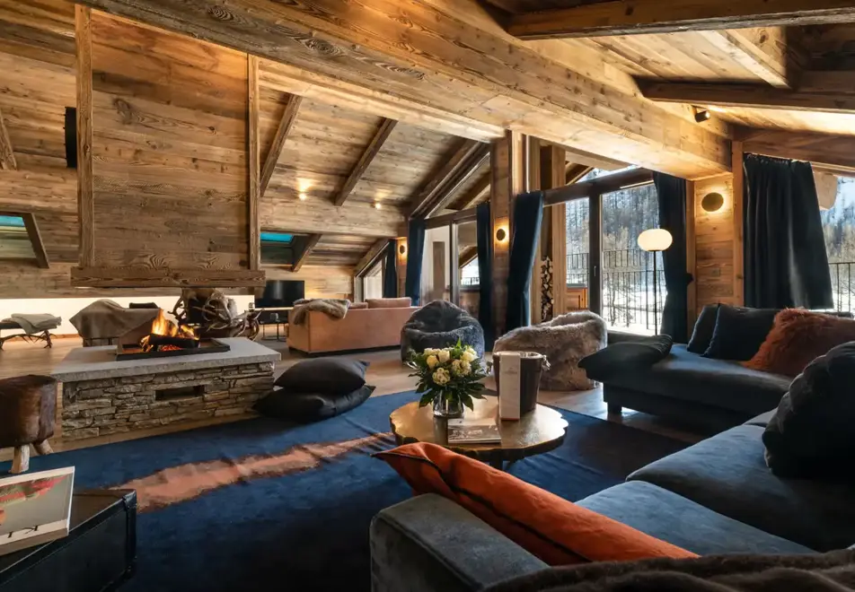 Vail Lodge, Val d'Isere (self catered apartments) - Apartment B41