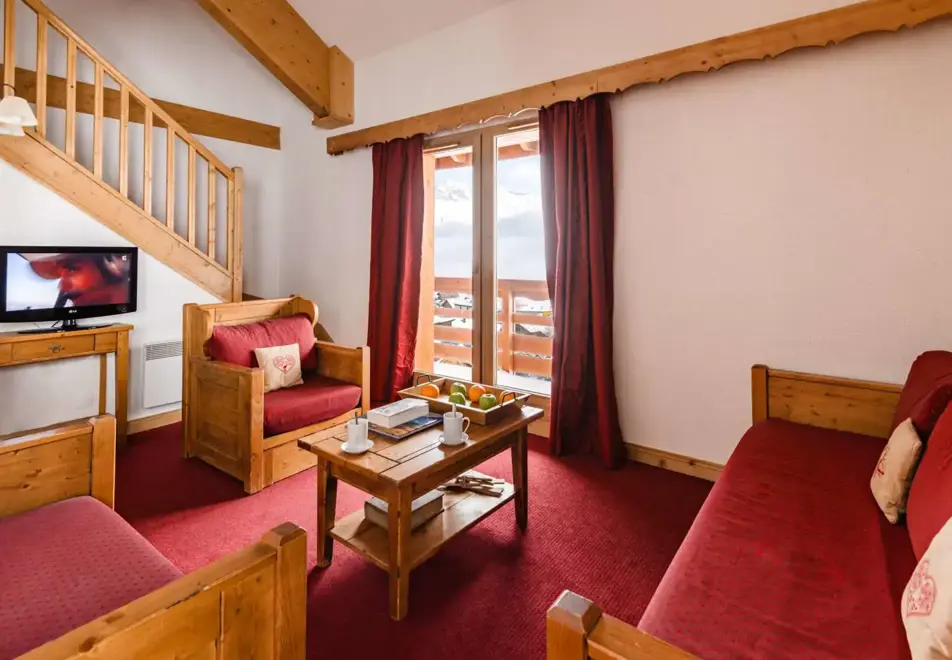 Les Hauts de Comborciere, La Toussuire (self catered apartments) - Typical apartment style